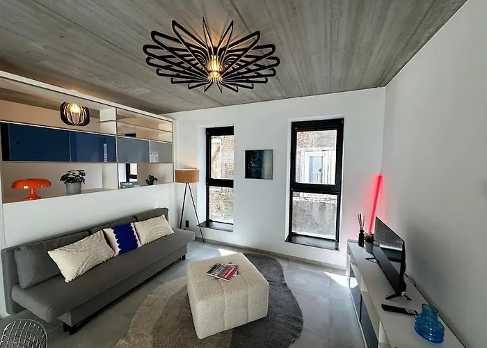 Loft 202